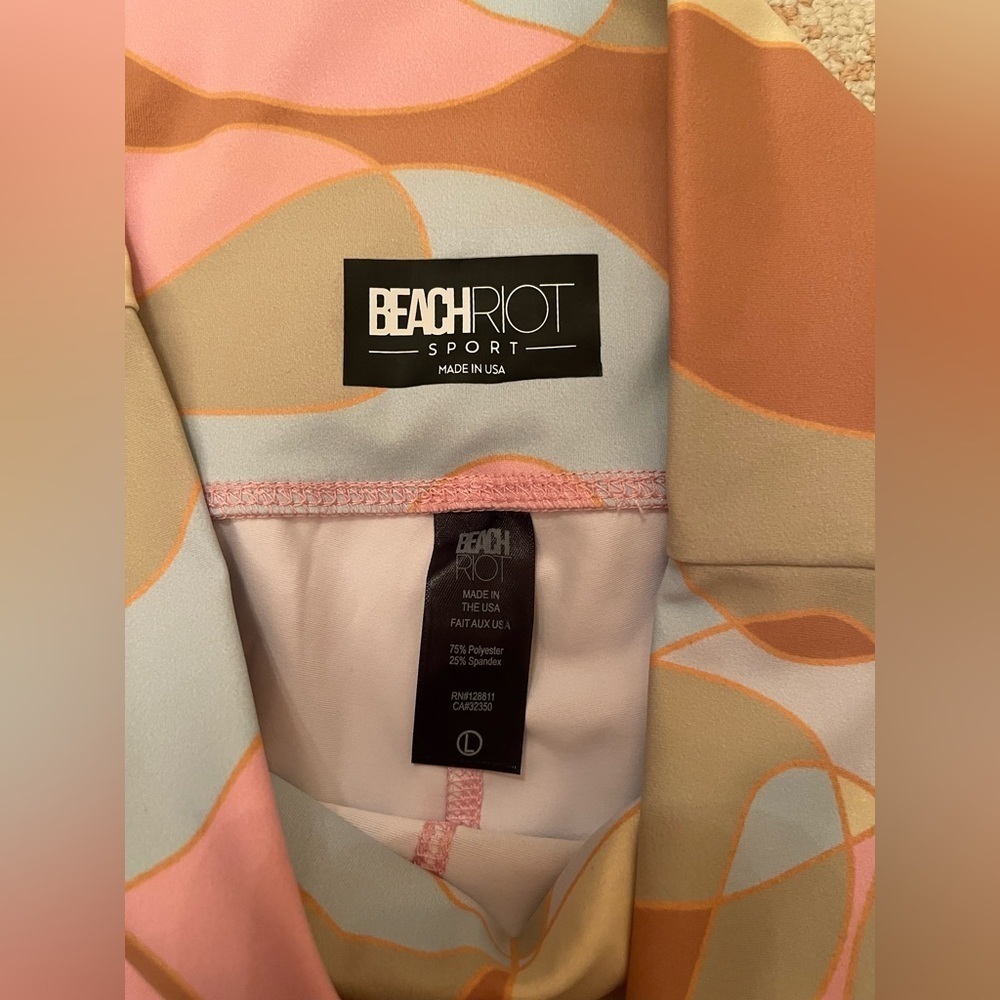 Beach Riot Multicolor Abstract Leggings - Picture 9 of 11